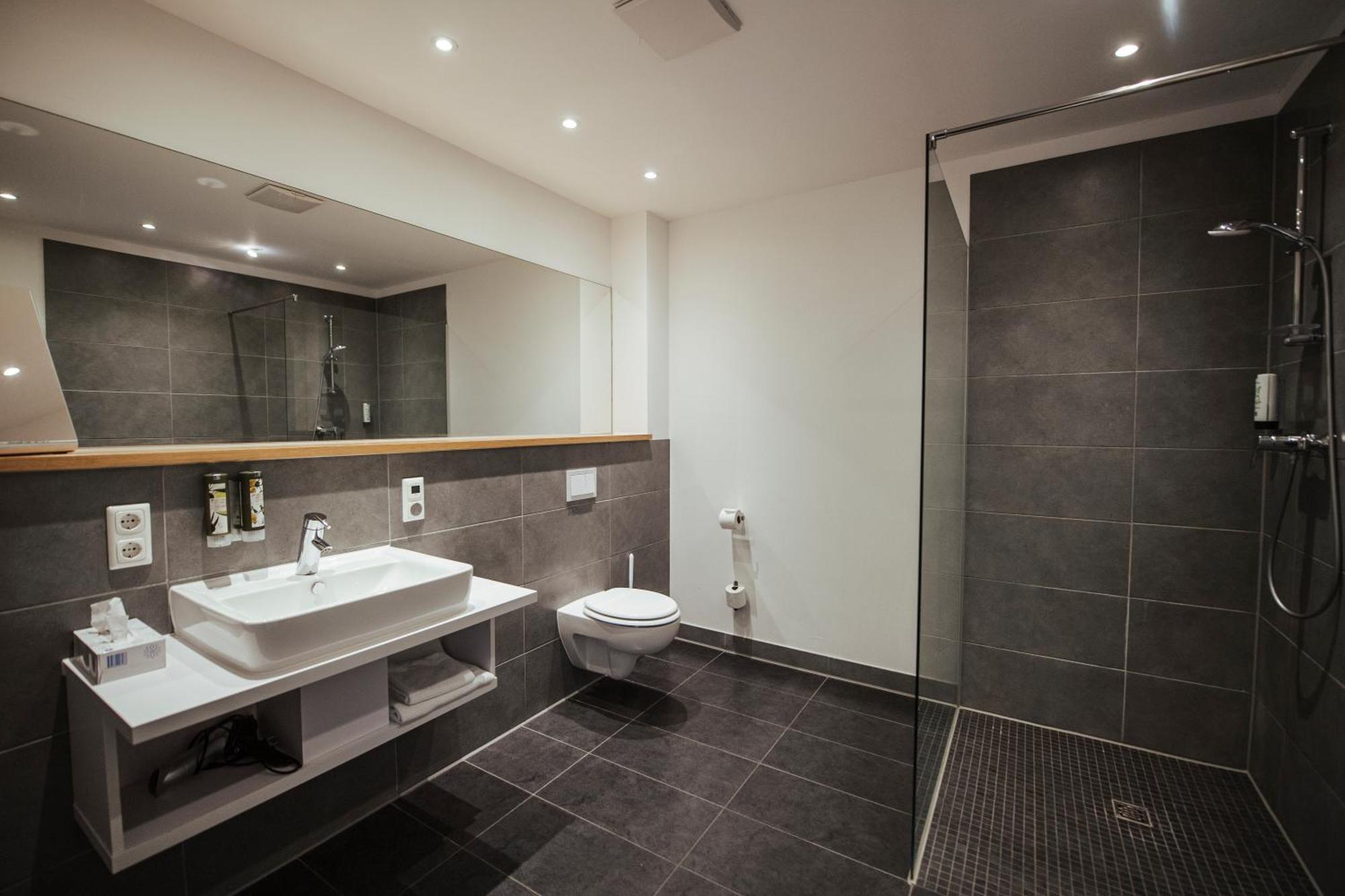 Hotel Lindenhof Erkelenz Extérieur photo